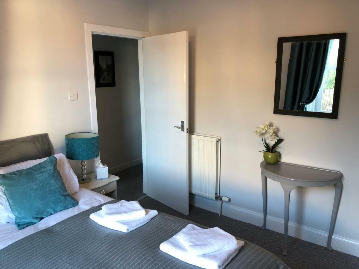 Number Fifty Six Apartment Hawick Luaran gambar